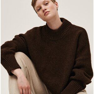 Babaa jumper no. 15 earth -- Brand new in box